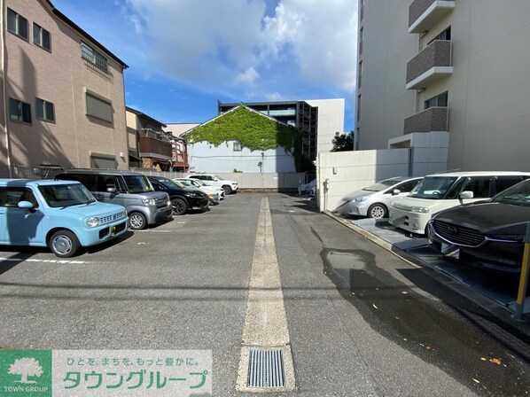 AXIS桜通内山の物件内観写真